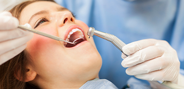 maxrisus_odontologia_cirurgia_dentaria